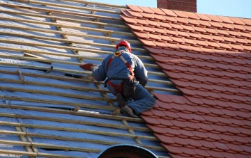 roof tiles Winterbourne Dauntsey, Wiltshire